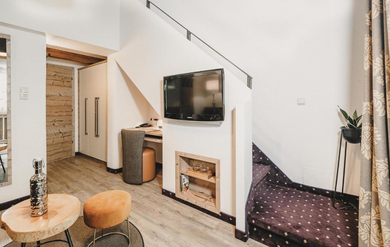 Hotel & Appartements Tiroler Buam Saalbach-Hinterglemm Eksteriør billede