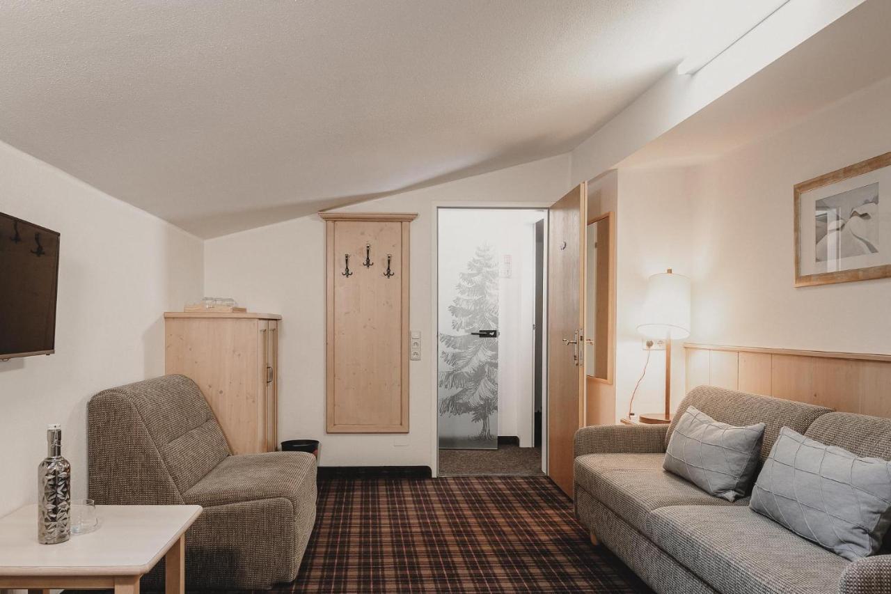 Hotel & Appartements Tiroler Buam Saalbach-Hinterglemm Eksteriør billede