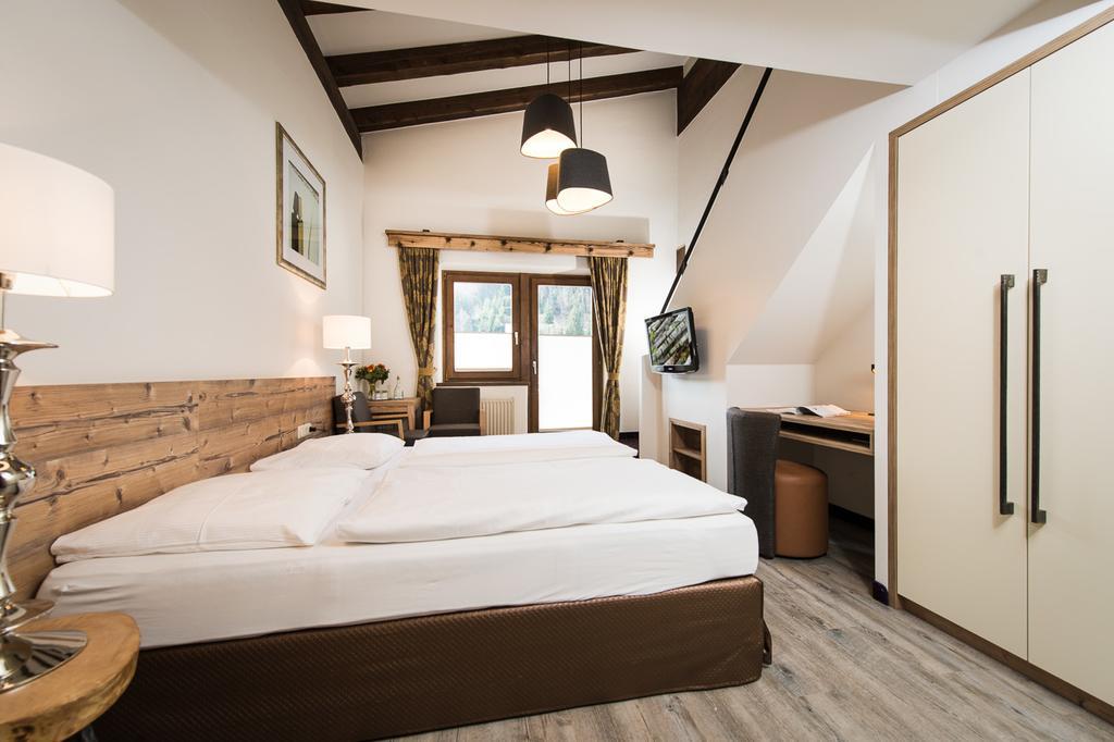 Hotel & Appartements Tiroler Buam Saalbach-Hinterglemm Eksteriør billede